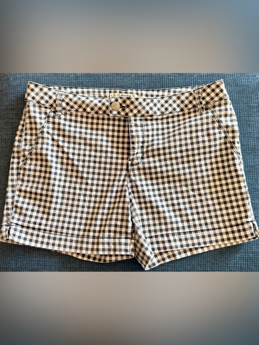 d. jeans Black & White Gingham High Waist Women’s Shorts size 14 5” inseam
